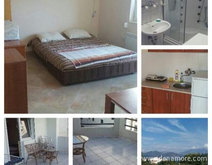 Manji i veci apartman-Milena, privat innkvartering i sted Baošići, Montenegro